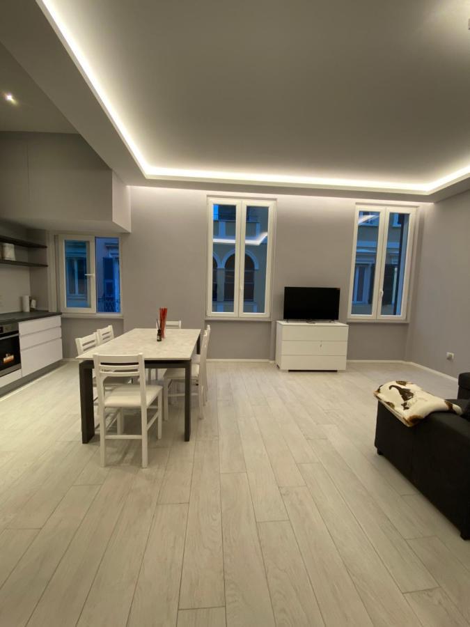 Апартаменты Casa Dante: Oneglia Centro-Marina-Spiagge Империя Экстерьер фото